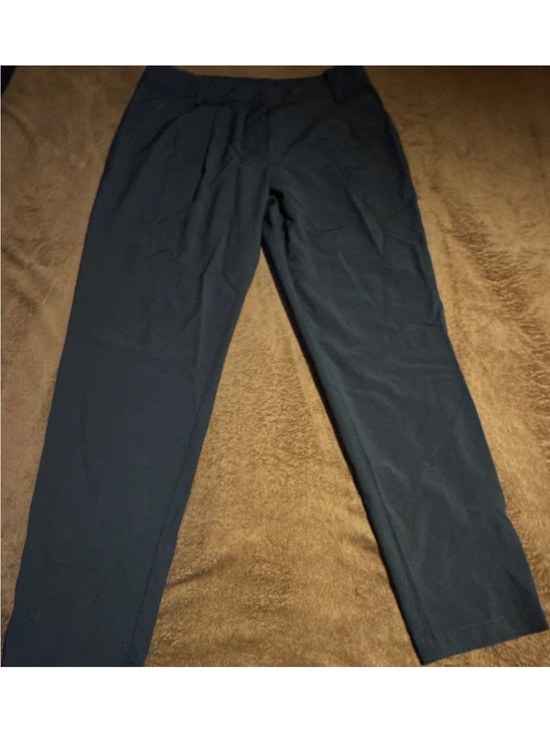 Forever 21 Pants - Forever 21 women’s Black Dress Trousers